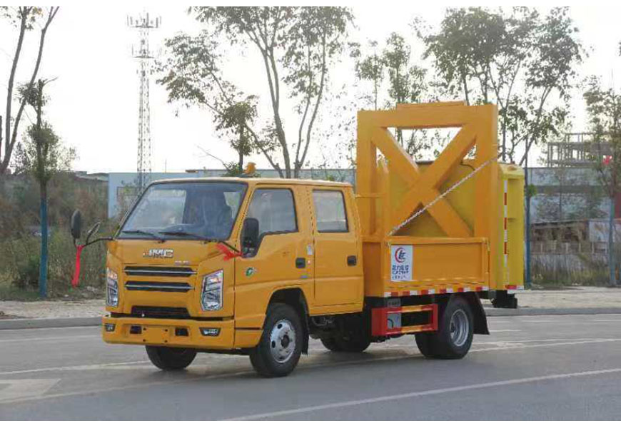 公路養護安全專用車江鈴順達70k藍牌防撞緩沖車